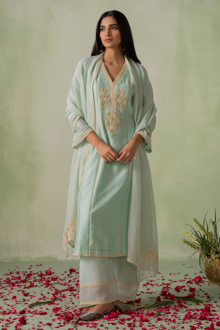 Jannat   Embroidered Kurta Set