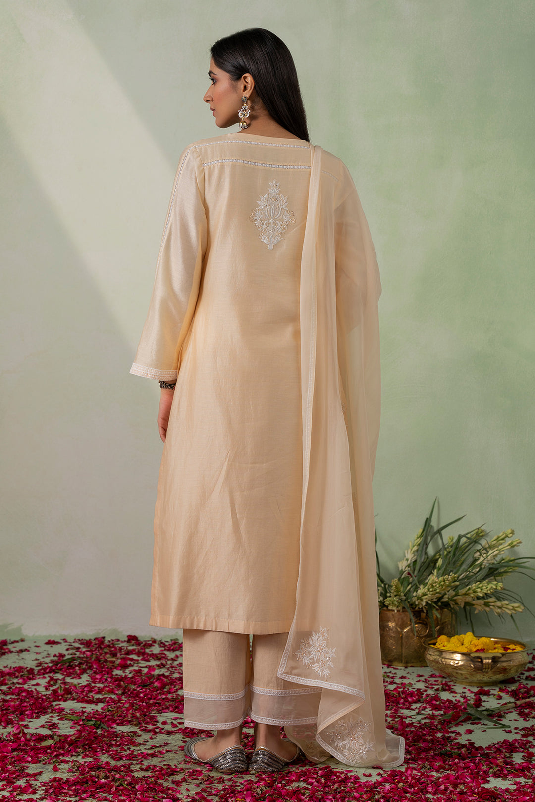 Jannat   Embroidered Kurta Set